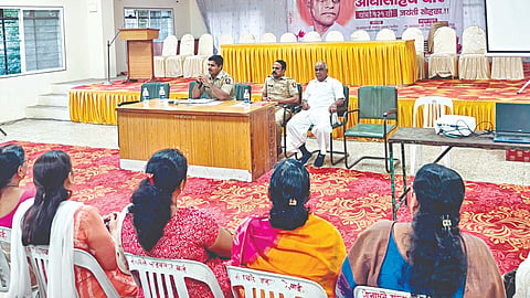 Satara Ganeshotsav | गणेशोत्‍सवात प्रत्‍येक मंडळासाठी एक पोलिस कर्मचारी : डीवायएसपी साळुंखे