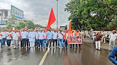 Sangli News: सांगली-मिरज मार्गावर ‘चक्का जाम’