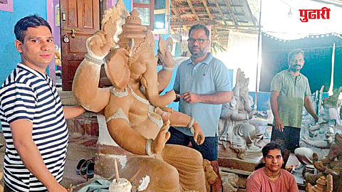Eco Friendly Clay Ganpati Idols | साच्याविना घडतात मनमोहक गणेशमूर्ती! मांद्रेच्या हरमलकर बंधूंनी जपला चिकणमातीचा वारसा