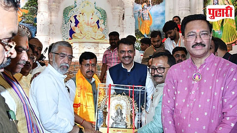 Fadnavis Nitin Nabin Pune Ganesh Darshan
