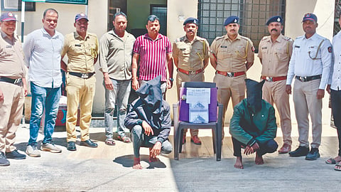 Satara Crime : पिस्तूल दाखवत दहशत माजवणारे दोघे गजाआड