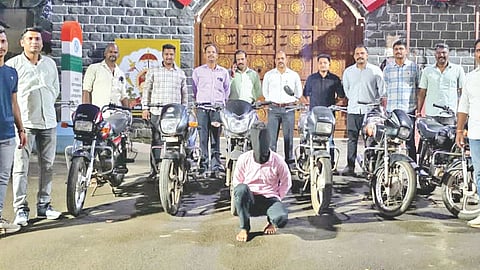 Satara Theft : दुचाकी चोरट्याकडून ६ वाहने जप्‍त; सराईत माण तालुक्‍याचा 