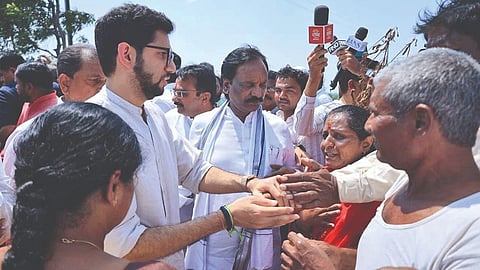 Aditya Thackeray : दुष्काळ जाहीर, अंमलबजावणी कशी करणार! 