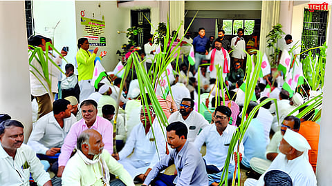 Swabhimani protest