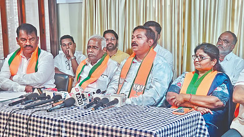 Belgaum Voter List | बेळगावात बांगलादेशी, रोहिंग्या मतदार : भाजप नेत्यांचा दावा  