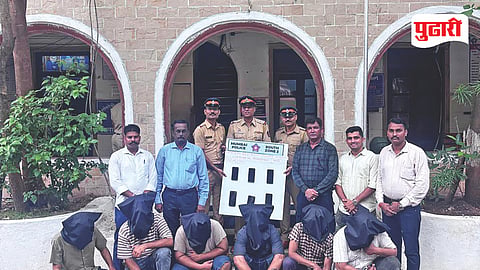 Mumbai mobile theft