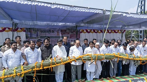 एमव्हीके कुसुमनगर वाघलवाडा साखर कारखान्याचे उद्घाटन