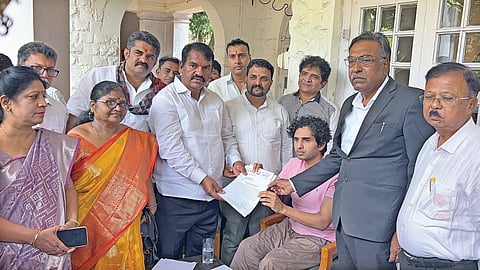 Belgaum News : बेळगाव उत्तरमध्ये आठ हजार बोगस मतदार