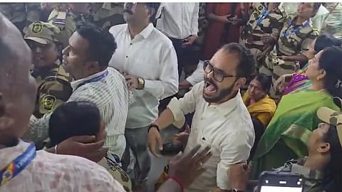 Mira Bhayandar BJP Corporators Journalists Assault