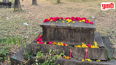 Cynthia Farrar Grave