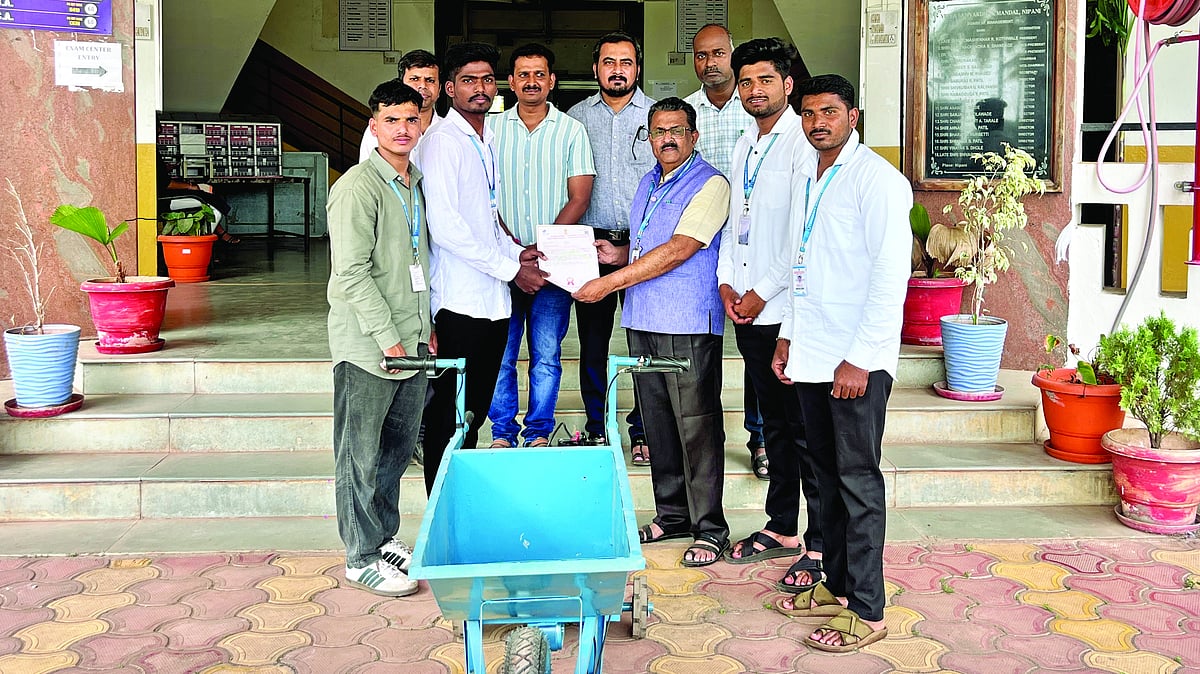 Nipani News : व्ही.एस. एम. संस्थेच्या प्रकल्पाला पेटंट मंजूर