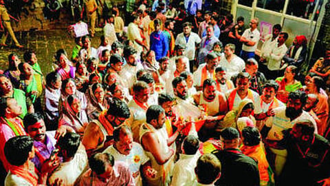 Dharashiv Tuljapur temple Navratri conclusion