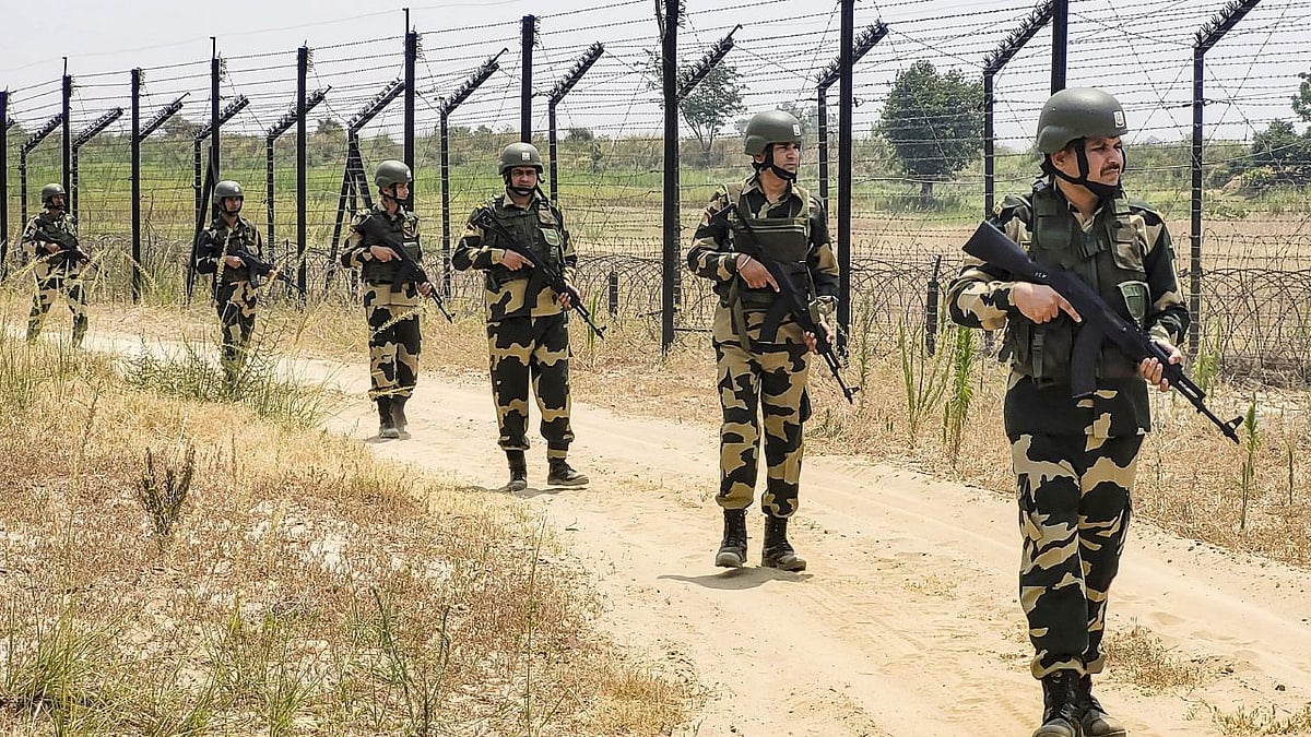 LOC infiltration threat | सात दहशतवादी लाँच पॅड ‘एलओसी’पलीकडे सक्रिय ...