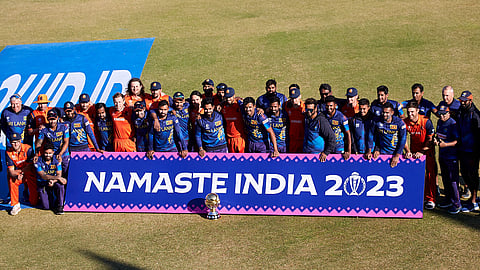 Sri Lanka and Netherlands players 