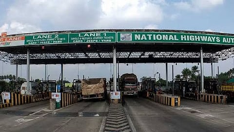 union minister Nitin Gadkari announced on fastag annual pass 