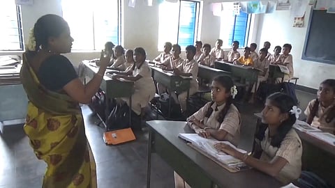 மாநகராட்சி நடுநிலைப்பள்ளி பேடரப்பள்ளி கிராமம், ஓசூர் 