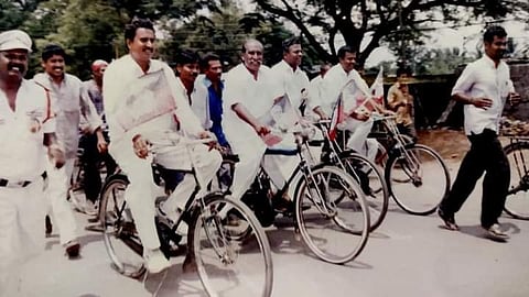sp velumani