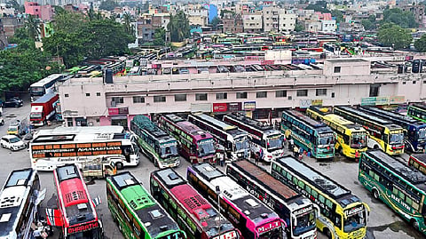 ஆம்னி பேருந்துகள் சங்கங்கம்