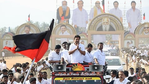 சேலத்தில் திமுக இளைஞரணி மாநாடு 