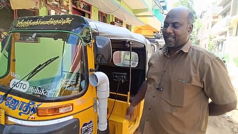 ஆட்டோ ஓட்டுநர் ரத்னவேல் பாண்டியன்