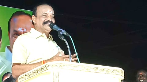 முன்னாள் அமைச்சர் கடம்பூர் ராஜூ 