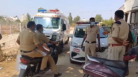 போலீசார் விசாரணை 