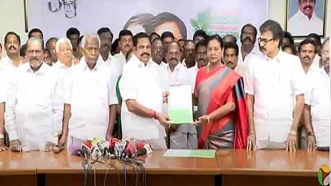 அதிமுக - தேமுதிக கூட்டணி 