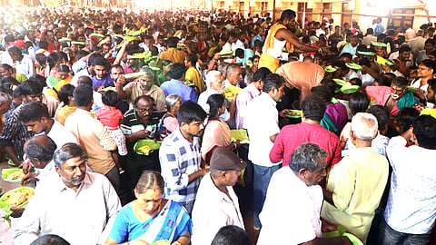 மெகா விருந்து