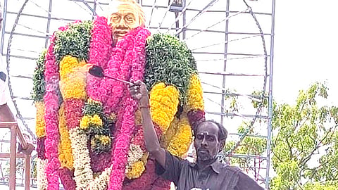Actor Sivaji fan