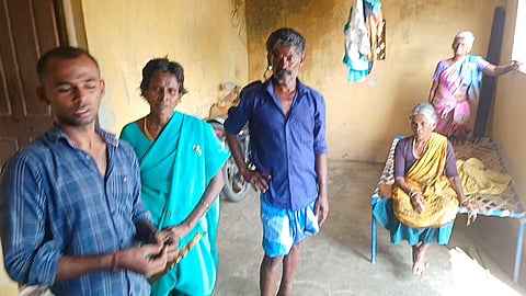கடத்திச் சென்று கொடுமை படுத்தியதாக புகார் 