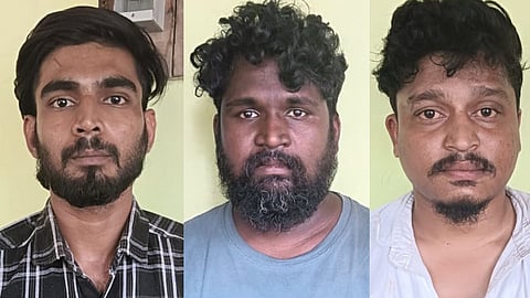 செயின் பறிப்பில் ஈடுபட்ட 3 பேர் கைது