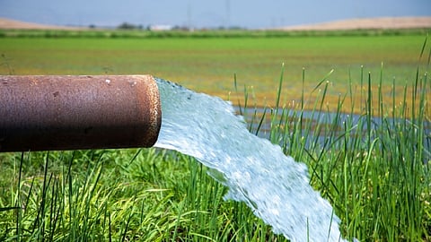 Tamil Nadu Ground water Crisis 9 Districts in Red Zone