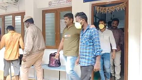 3 இளைஞர்கள் கைது