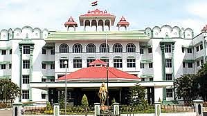 madurai high court bench order on Karur Vysya Bank 