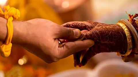 groom dies after collapsing during wedding procession in madhya pradesh