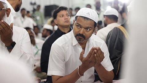 தவெக தலைவர் விஜய்