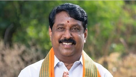 who is next tn bjp Legislative Committee leader after nainar nagendran