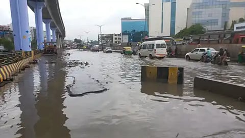 Bengaluru heavy rain updates and orange alert 