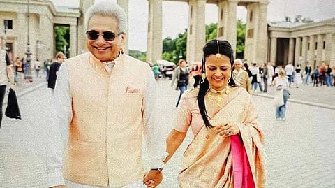 trinamool mp mahua moitra marries former bjd mp pinaki mishra in ceremony