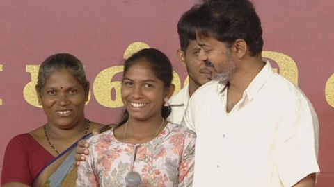 தவெக தலைவர் விஜய்
