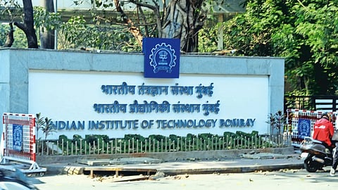 police enquiry on fake student stays at IIT bombay 