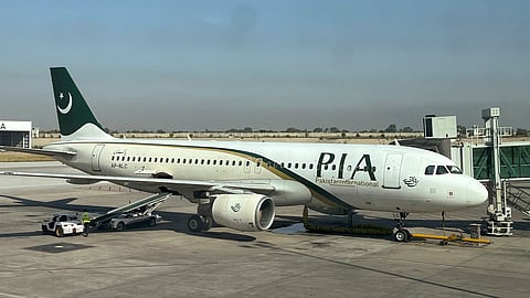 severe financial crisis pakistan  airlines is being put up for sale