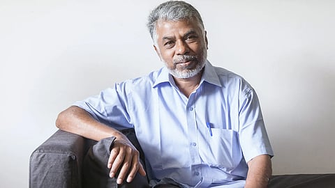 எழுத்தாளர் பெருமாள் முருகனுக்கு மிரட்டல்