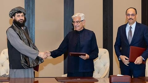 Pakistan Afghanistan agree to immediate ceasefire says Qatar