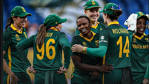 south africa beat england to reach womens world cup final