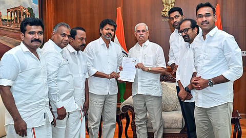 Vijay Holds Second Round of Talks With Governor Arlekar