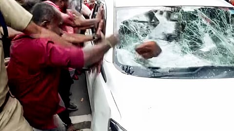 ED Raid at Pinarayi Vijayan’s Residence Sparks Massive CPM Protest