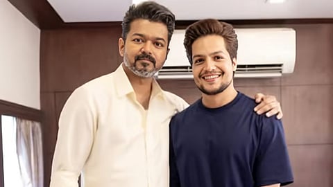  vijay, Jagadeesh Awasthi