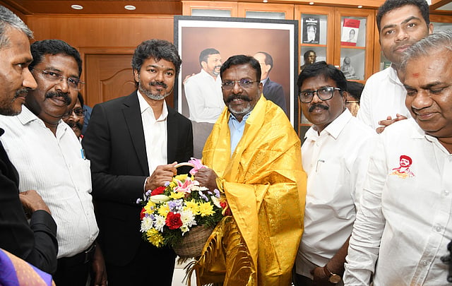 cm vijay - thirumavalavan