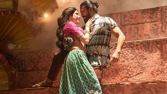 janhvi kapoor peddi
